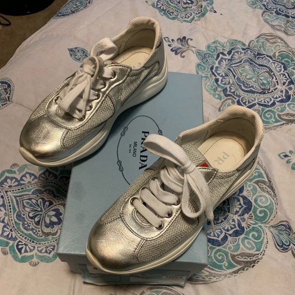 Prada trainers - Picture 2 of 2